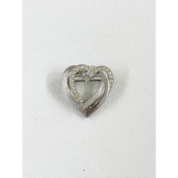 Triple Heart Intertwined Brooch Silver Tone Rhinestone Lapel Pin - Picture 4 of 4